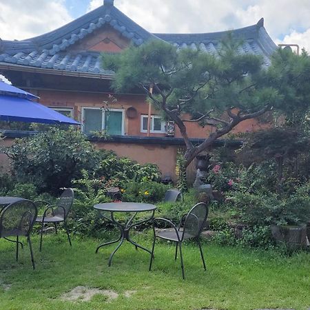 Hanok Hyeyum Чонджу Экстерьер фото