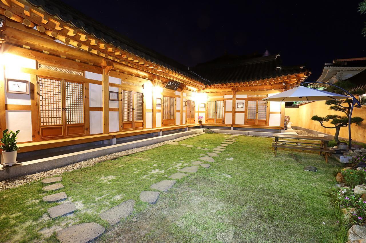 Hanok Hyeyum Чонджу Экстерьер фото