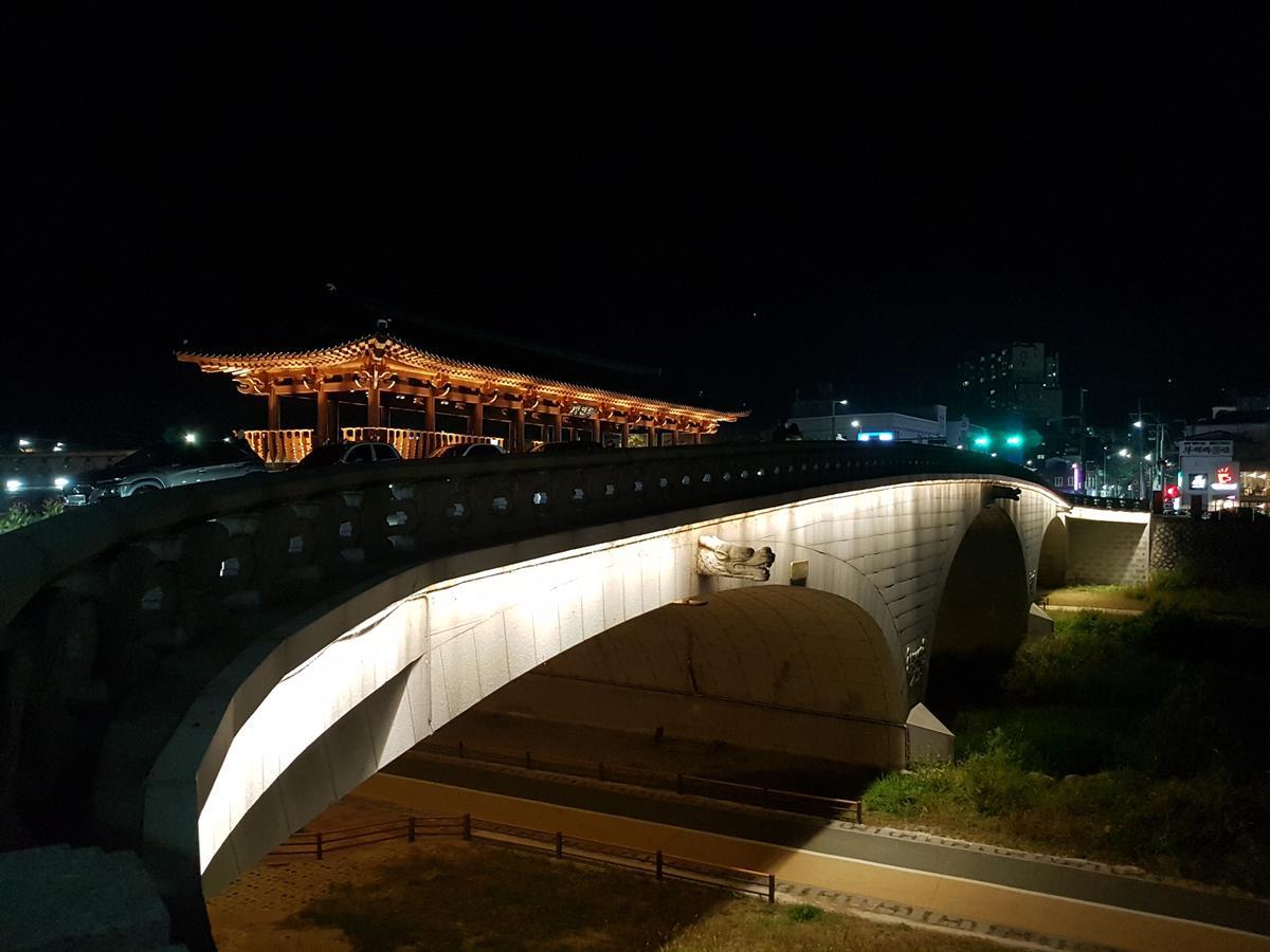 Hanok Hyeyum Чонджу Экстерьер фото