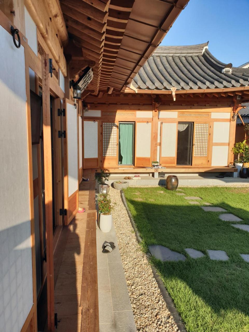 Hanok Hyeyum Чонджу Экстерьер фото
